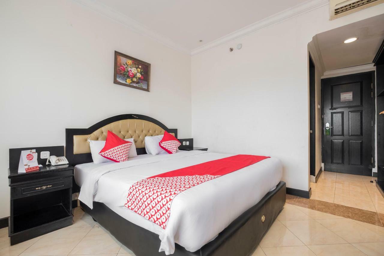 Hotel Sutomo Makassar Eksteriør billede