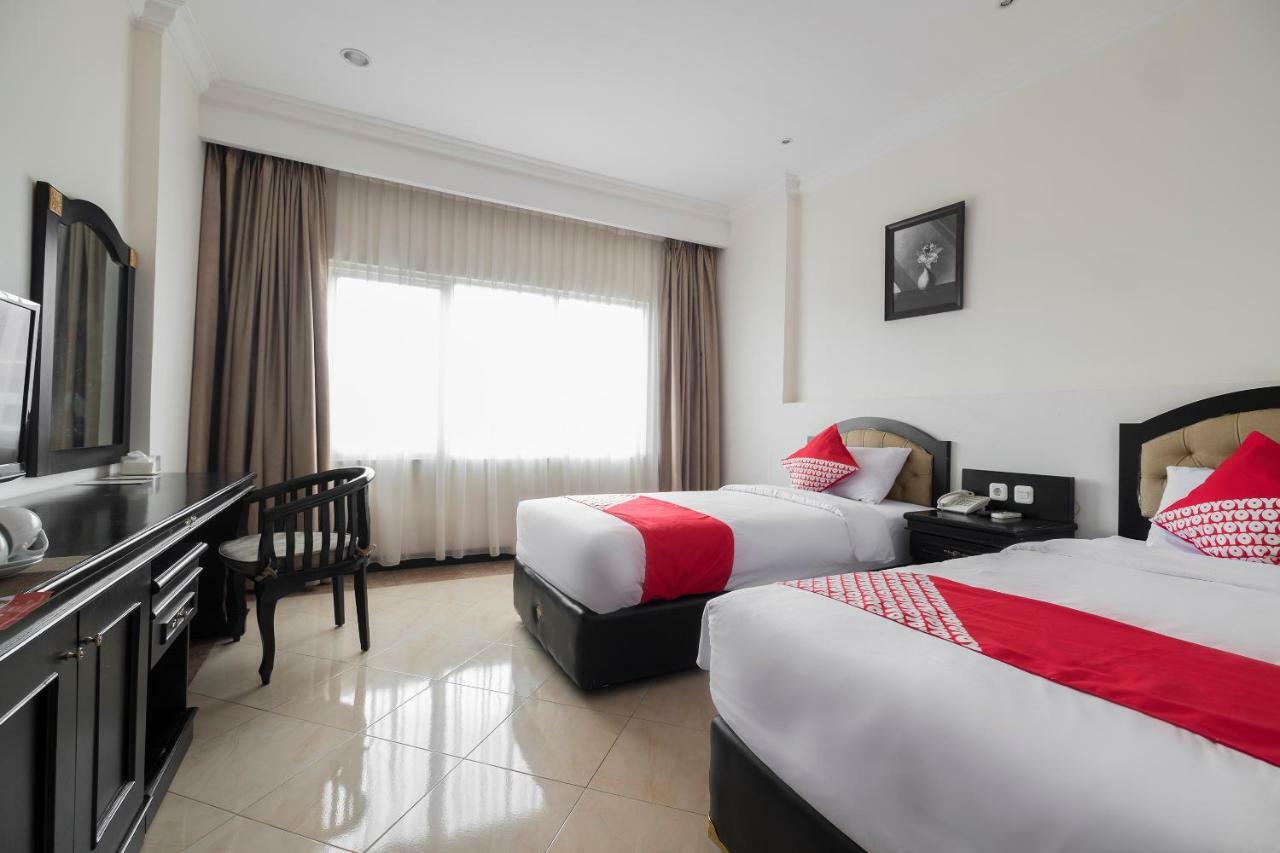 Hotel Sutomo Makassar Eksteriør billede
