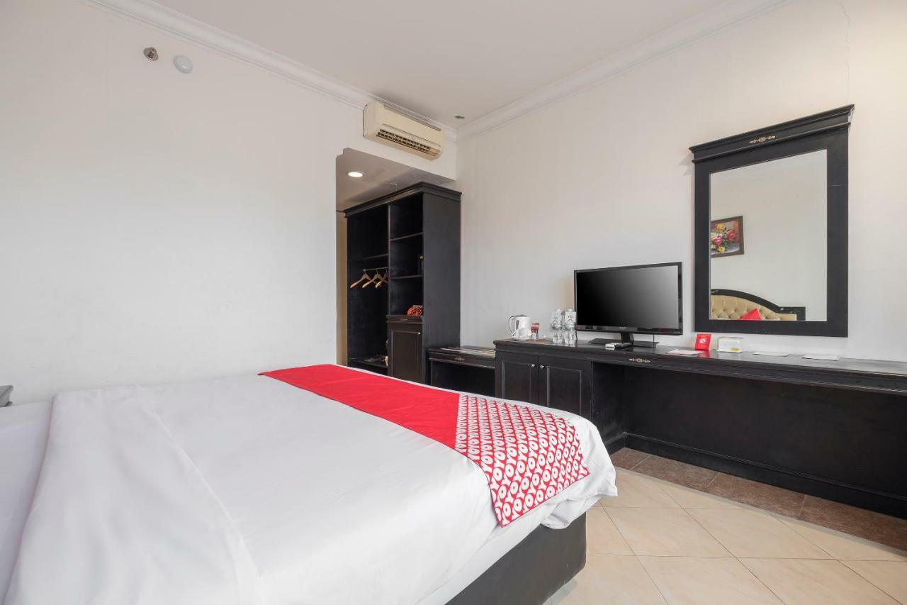 Hotel Sutomo Makassar Eksteriør billede