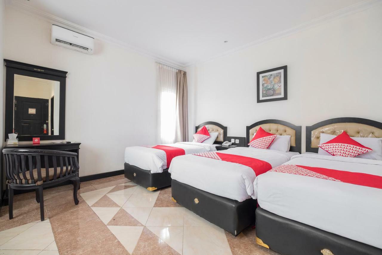 Hotel Sutomo Makassar Eksteriør billede